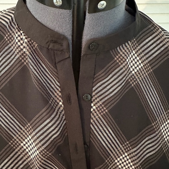 Miranda Gordon Studio sheer black and white dressy top.​ - Picture 2 of 5